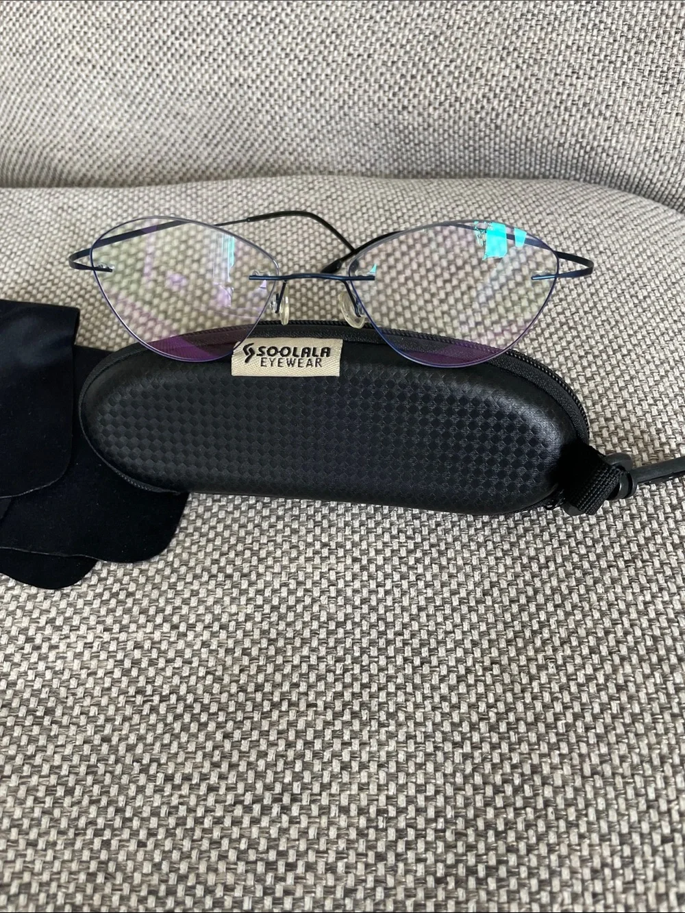 SOOLALA Eyewear Reading Glasses Rimless / Thin metal in the case
